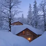 Avlijas Apartman *