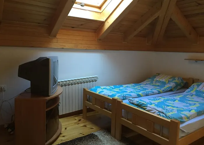 Avlijas * יהורינה